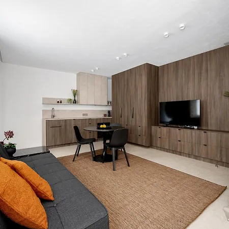 City, 17 Free Street Parking Appartement *