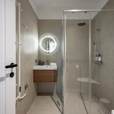 Appartement City, 17 Free Street Parking *